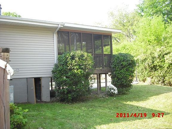 4th image of 1913 Dabney Dr