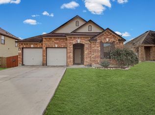 344 Matthews Ln, Kyle, TX 78640