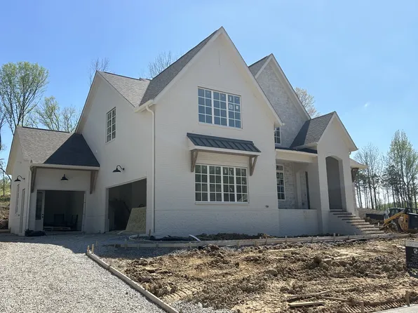 4718 Majestic Meadows Dr, Arrington, TN 37014