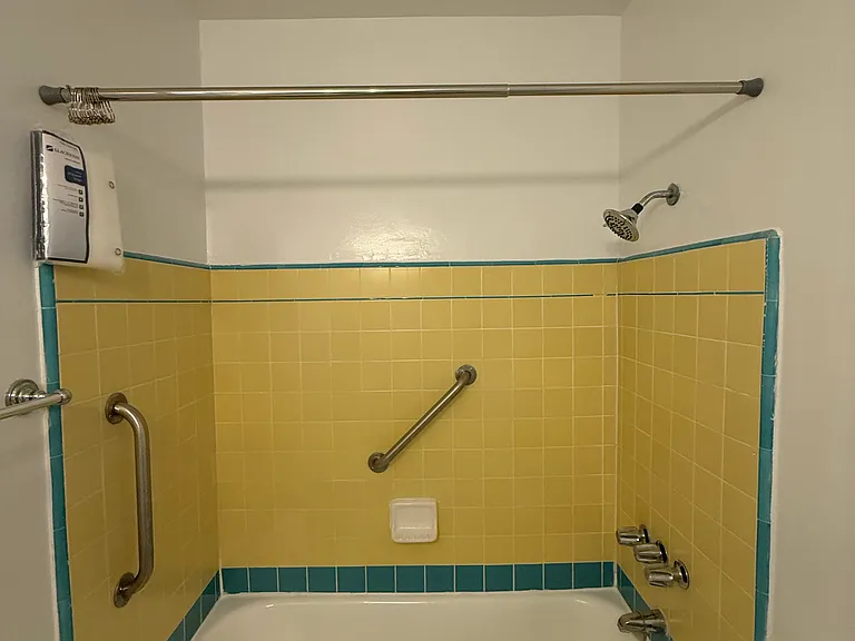 2640 Saint George St #11 — Photo 28