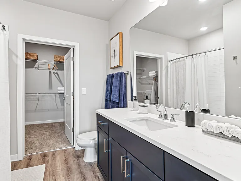 Accent Berkeley Place — Photo 10