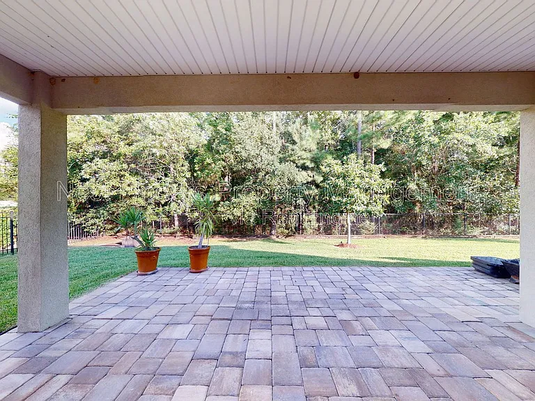 2588 Cody Dr — Photo 4