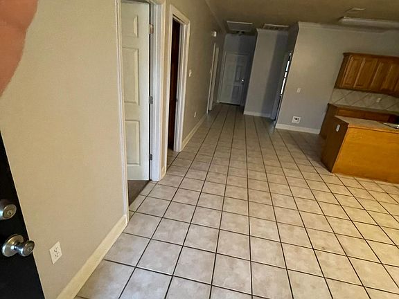 3rd image of 8835 Old Hermitage Pkwy #1-4