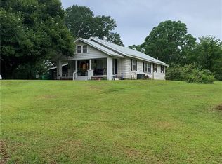 1056 County Road 63 S, Berry, AL 35546