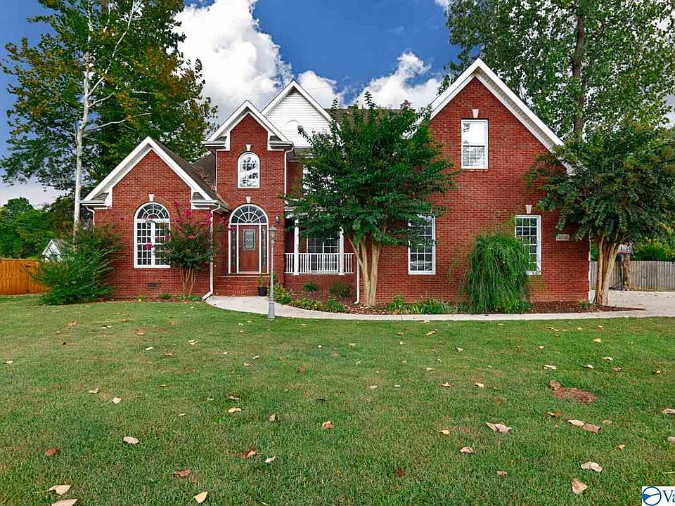 1st image of 14046 Camden Cir SE