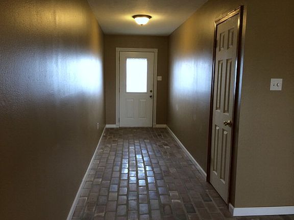 3rd image of 309 Prevost Dr