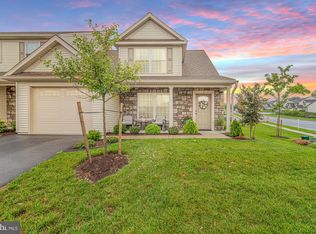1 Maize Cir, Elizabethtown, PA 17022