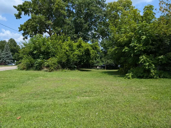 1201 N Broadway St, Hastings, MI 49058