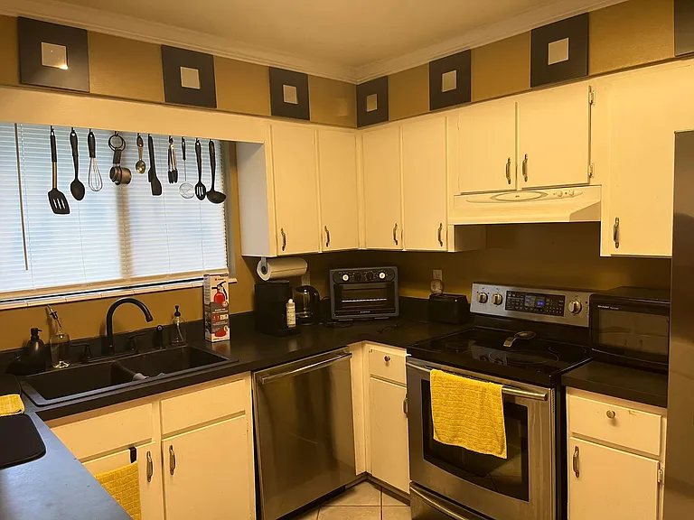 2440 NW 45th Ln — Photo 9