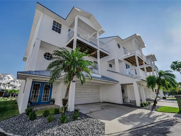 106 Yacht Club Cir, North Redington Beach, FL 33708