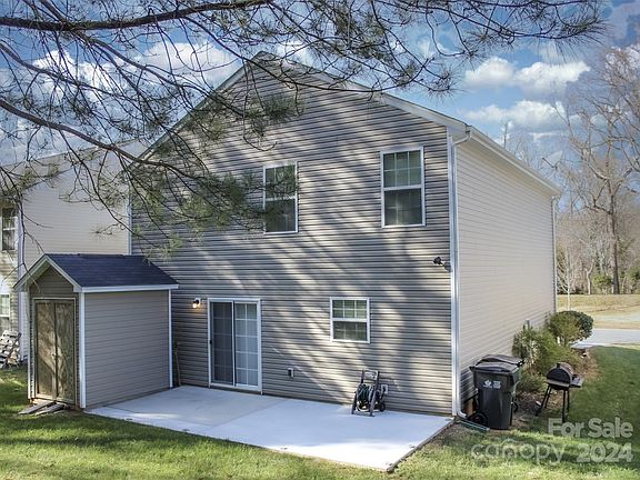 3rd image of 3034 Osceola Ln
