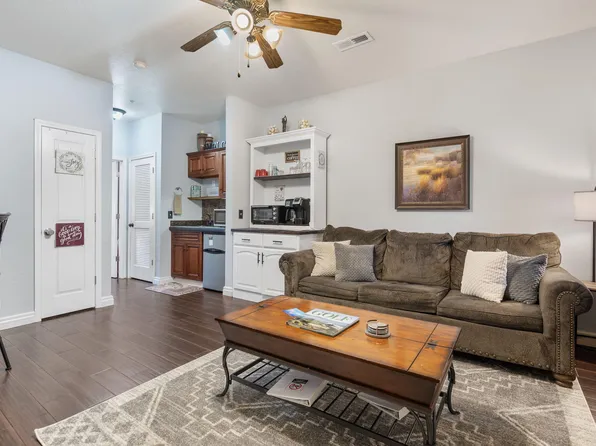 1001 Golf Drive #2, Branson West, MO 65737