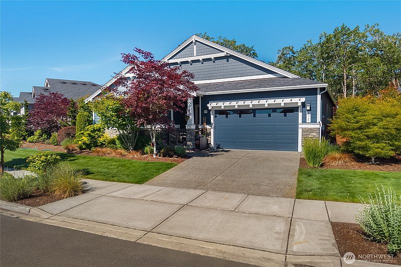 2nd image of 3347 Arrowroot Street SE
