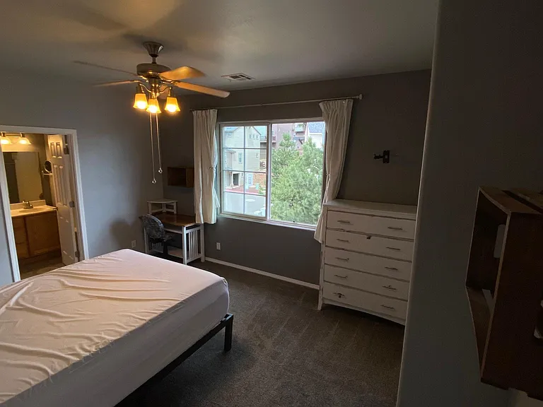 2431 W Silverton Dr — Photo 10