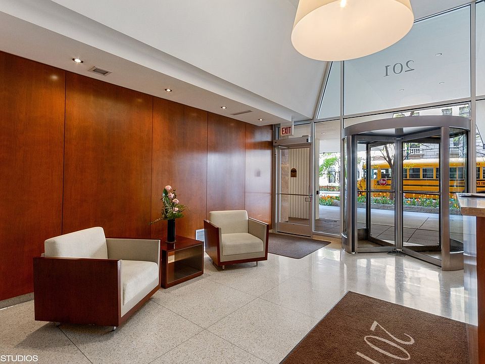 201 E Chestnut St APT 12F, Chicago, IL 60611 Zillow