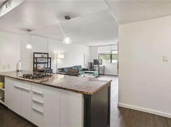 2965 Pharr Court South NW APT 502, Atlanta, GA 30305