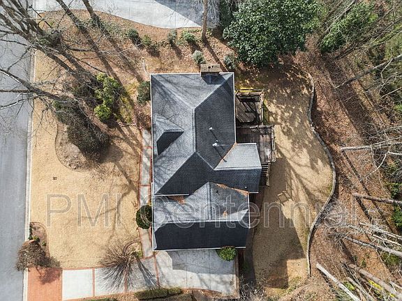 3rd image of 2645 Wilshire Ter