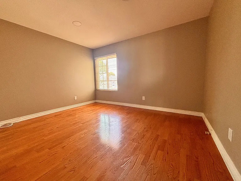 16542 Fountain Ln — Photo 27