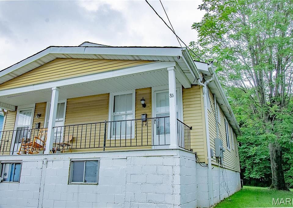 1st image of 84 Sandau Ave #84