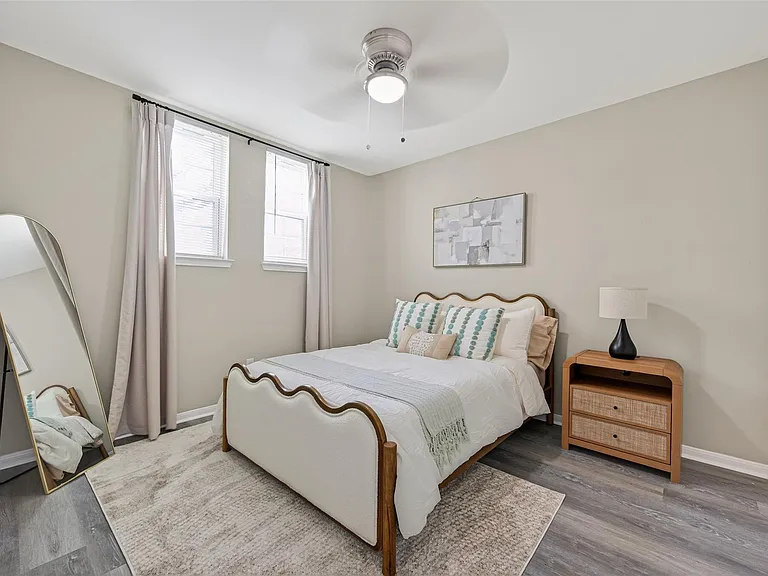 6635 Queensclub Dr — Photo 37