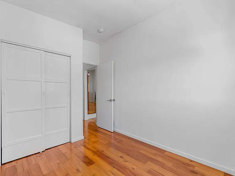 2262 Duane St #2262.5 — Photo 7