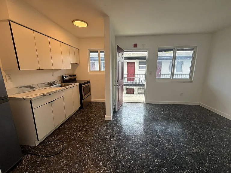 1265 Sharazad Blvd #13 — Photo 4