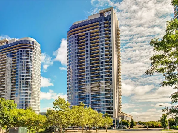 151 Village Green Sq, Toronto, ON