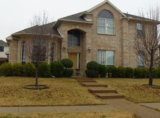301 Oleander Dr, Desoto, TX 75115