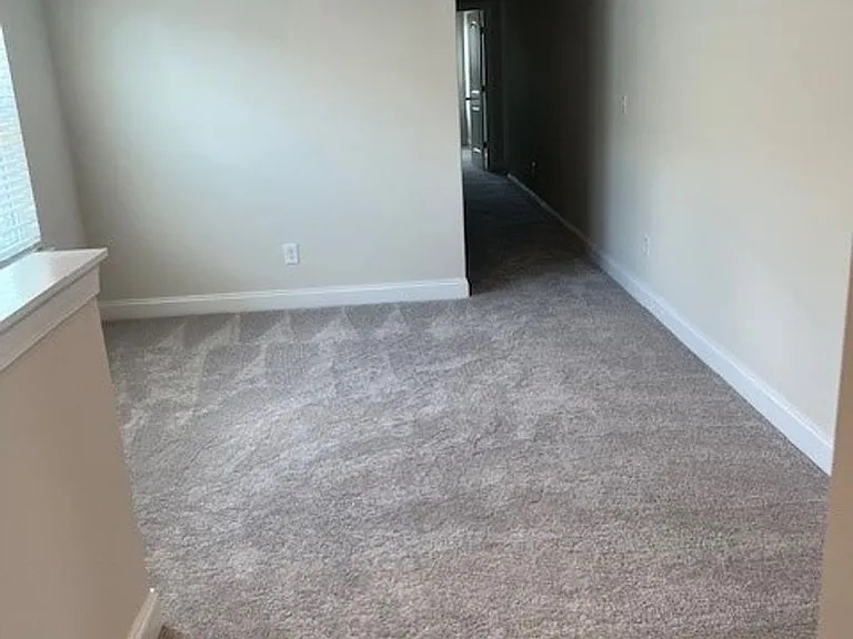 7422 Blue Gable Rd — Photo 10