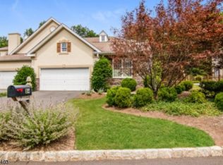 34 Wyckoff Way #83, Chester, NJ 07930