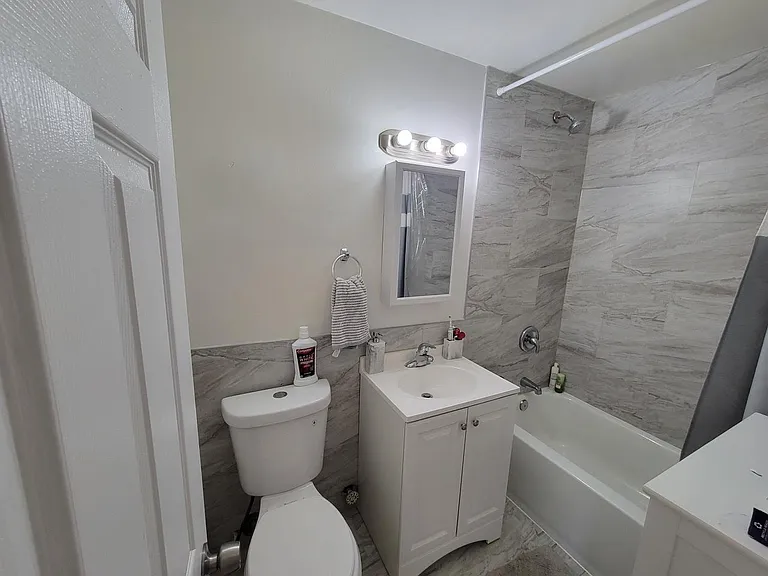 8500 Waukegan Rd — Photo 4