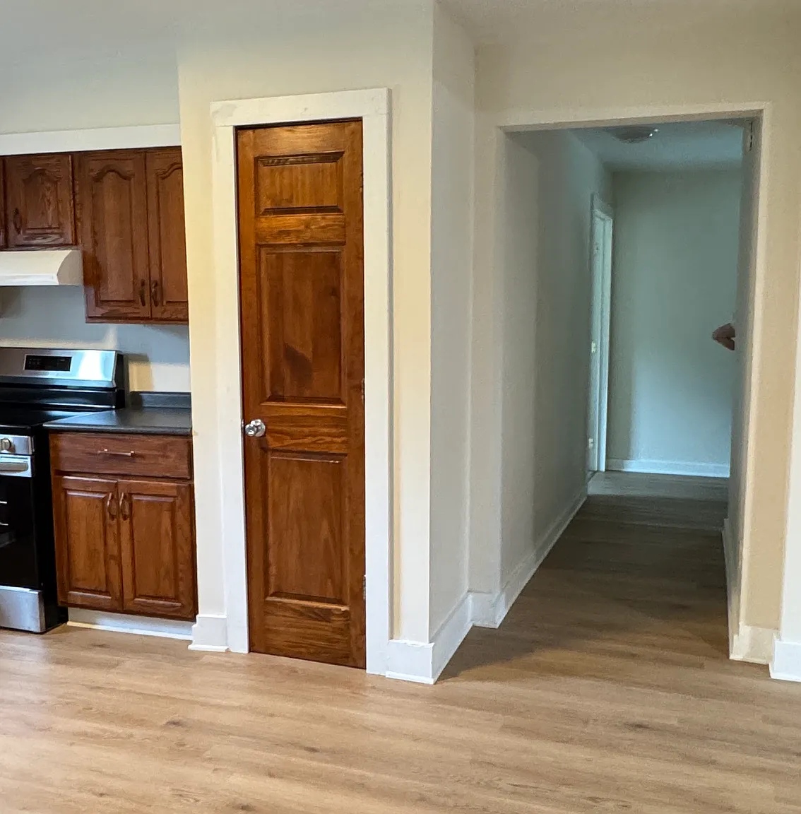 112 Douglas Street - 1 — Photo 3