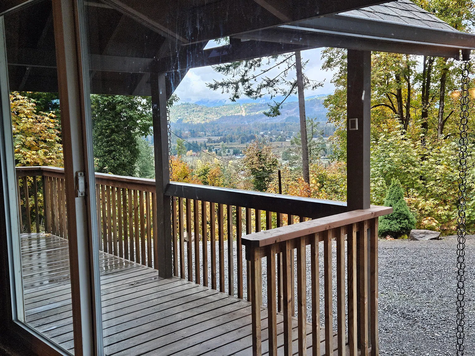 3 bed, 960 sqft, $2,500 — Photo 4