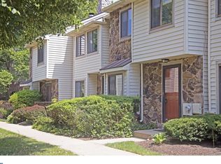 15 Flintlock Ln, Chesterbrook, PA 19087