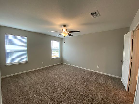 5th image of 112 Constitution St