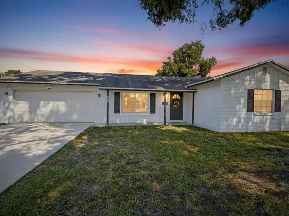7909 W Pocahontas Ave, Tampa, FL 33615