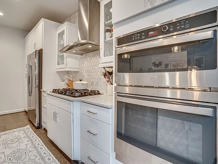 518 Triggerfish Dr — Photo 11