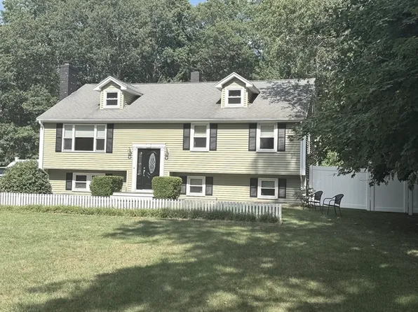 258 State St, Hanson, MA 02341