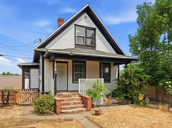 1218 W Shannon Ave, Spokane, WA 99205
