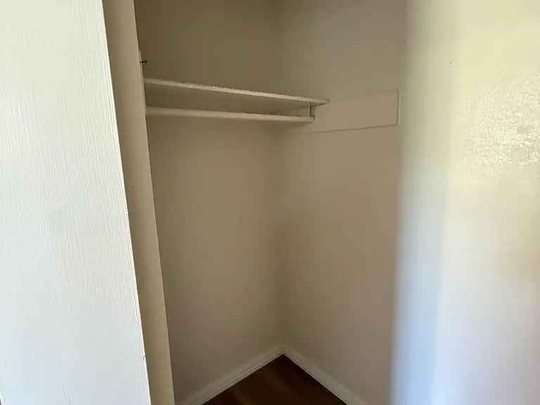727 Kingswood Ave — Photo 31