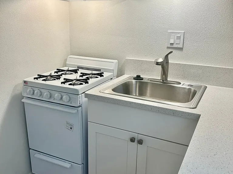 3661 Mission Blvd #71 — Photo 3