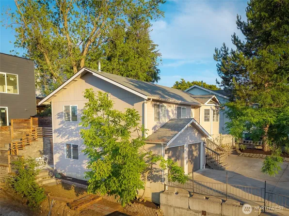 5050 35th Avenue S, Seattle, WA 98118