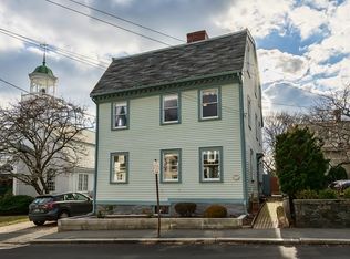 32 Mugford St, Marblehead, MA 01945