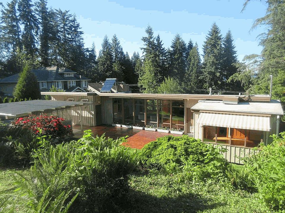 1st image of 16729 SE Newport Way