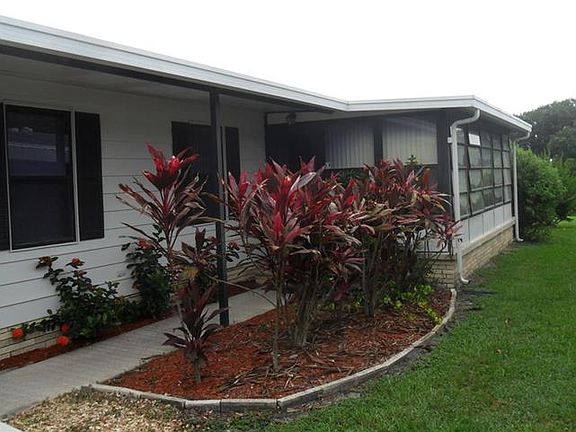 5th image of 2055 Floral Ave #202