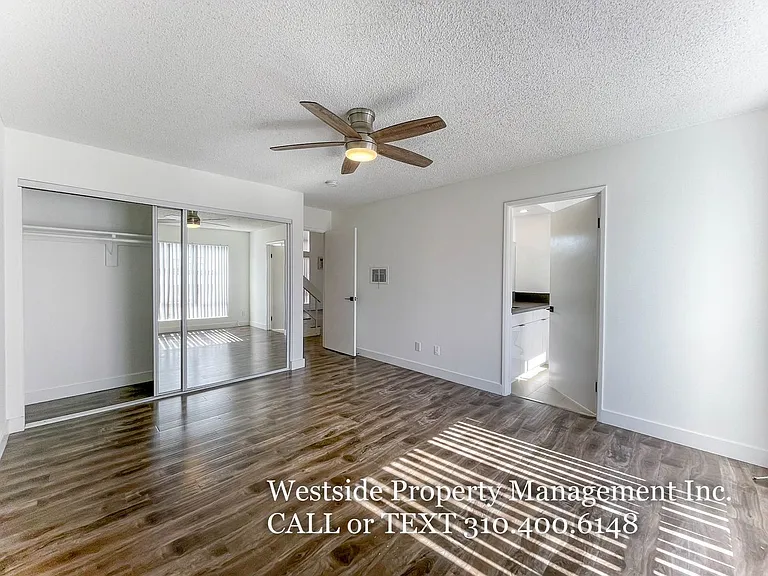 3710 Midvale Ave — Photo 13