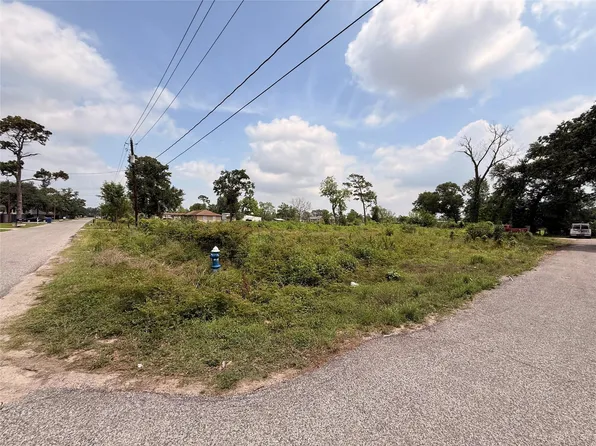 9204 Exeter St Lot 36 & 37, Houston, TX 77093