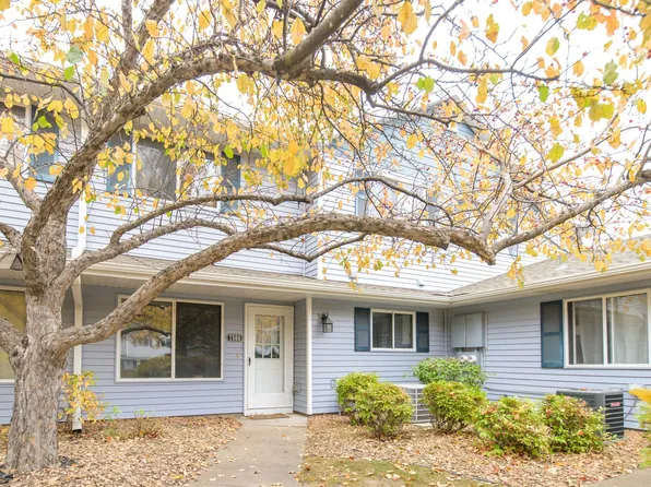 7506 15th Street Ln N, Oakdale, MN 55128