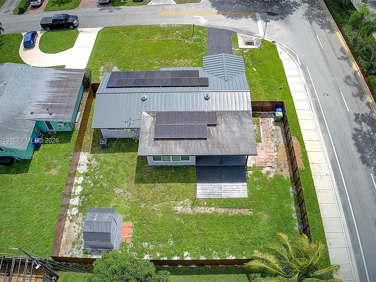 8891 NW 11th St — Photo 21
