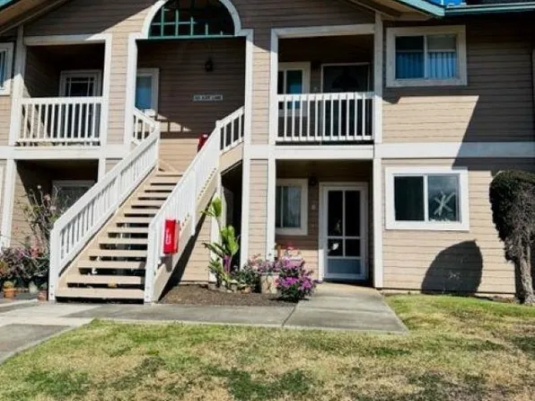 33 Waiaka Ln APT 102, Wailuku, HI 96793